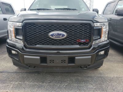 Ford JL3Z-8200-SF Grille Assembly - Radiator